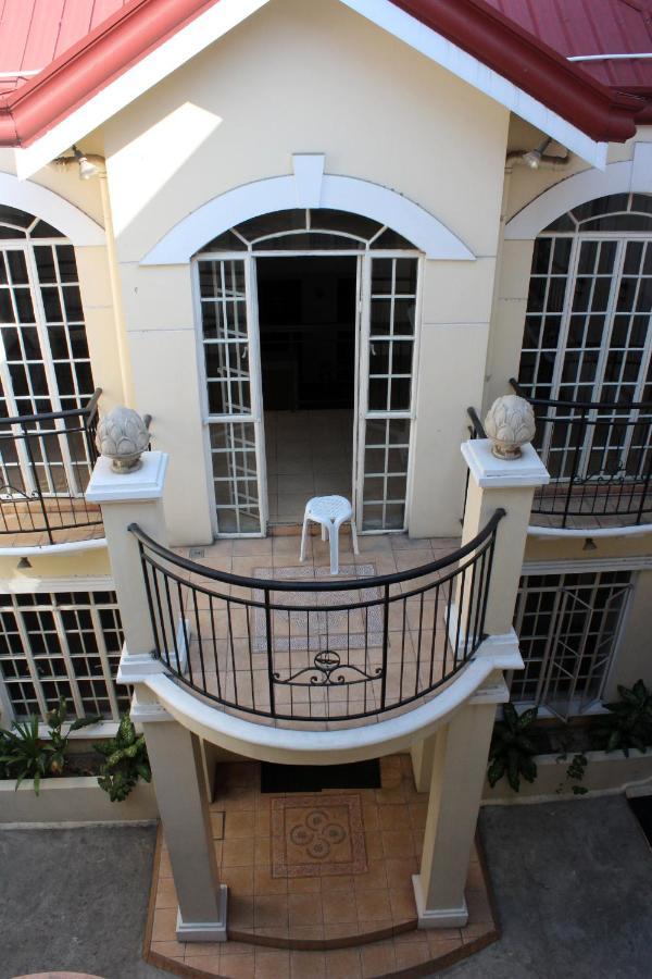 Mang Ben Dormitory Bandar Quezon Luaran gambar
