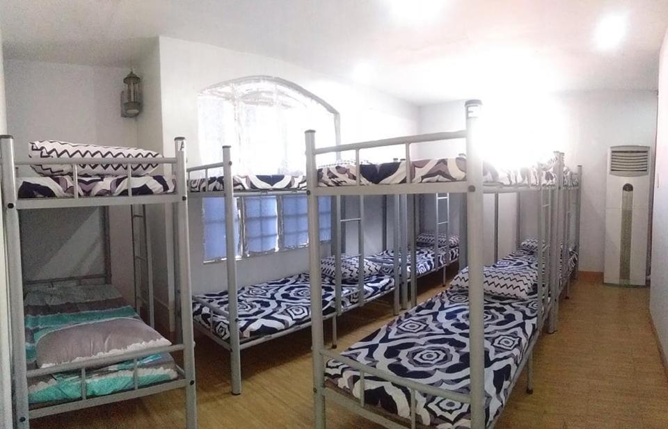 Mang Ben Dormitory Bandar Quezon Luaran gambar